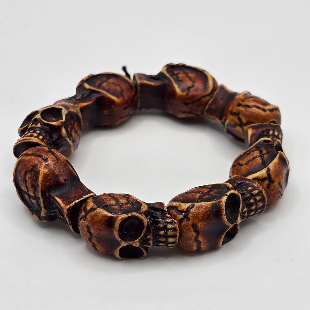 Skull Stretch Bracelet Resin Beaded Pull On‎ One Size Gothic Halloween Costume